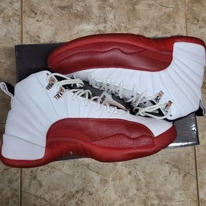 *SOLD* Air Jordan Retro 12 Cherry 2009 Release size 9.5